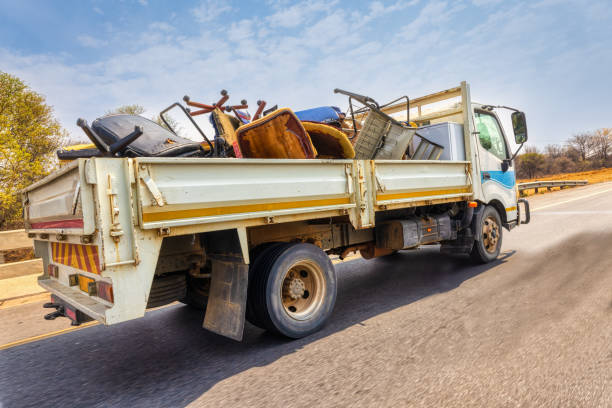 Best Retail Junk Removal  in Tuskegee, AL